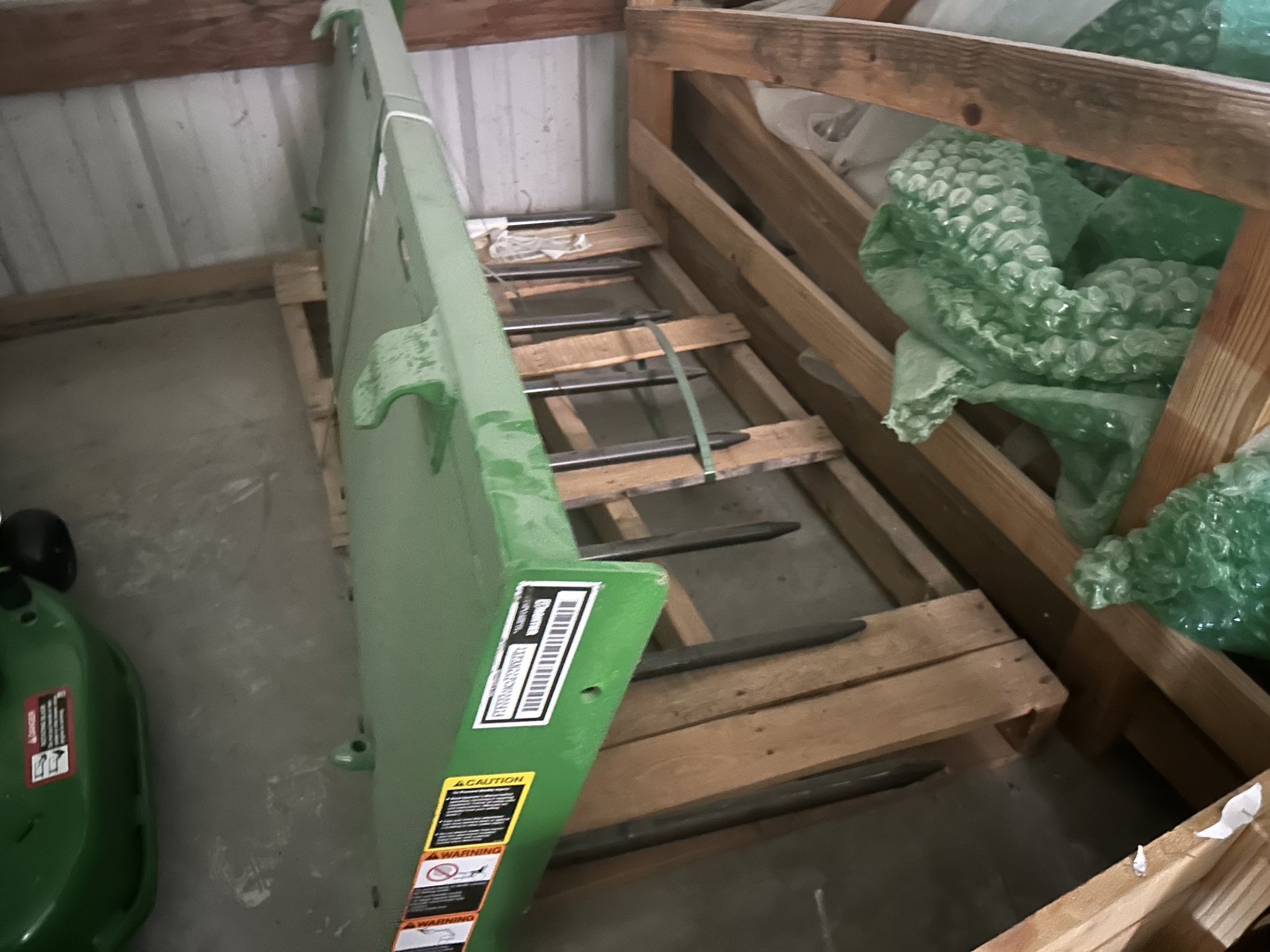 2022 Frontier AM20F Loader and Skid Steer Attachment