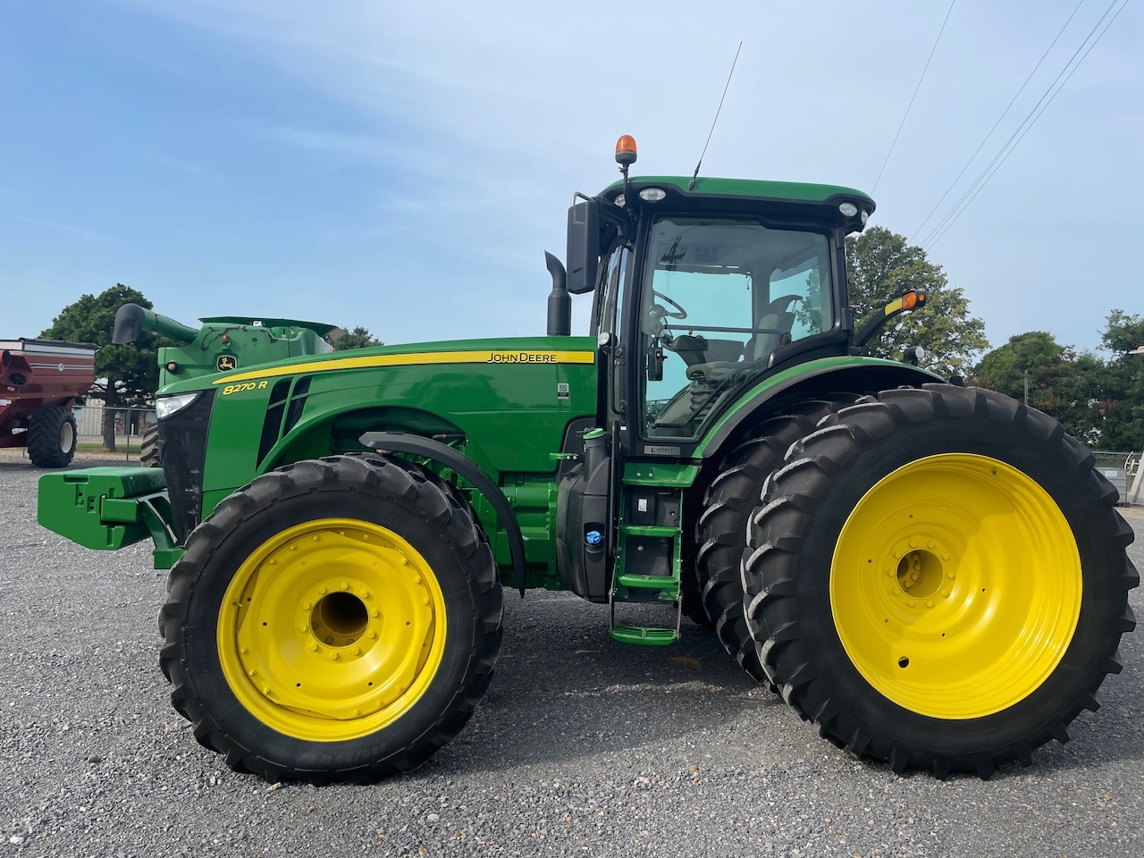 2018 John Deere 8270R Tractor
