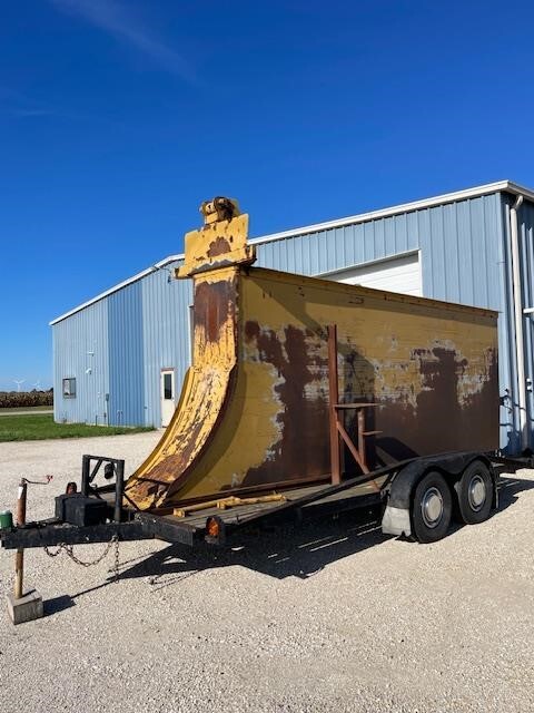 2016 Buckeye 7200 Trencher