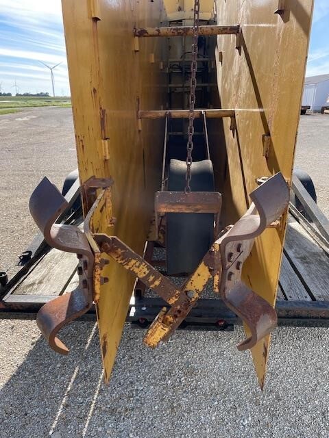 2016 Buckeye 7200 Trencher