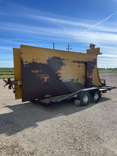 2016 Buckeye 7200 Trencher