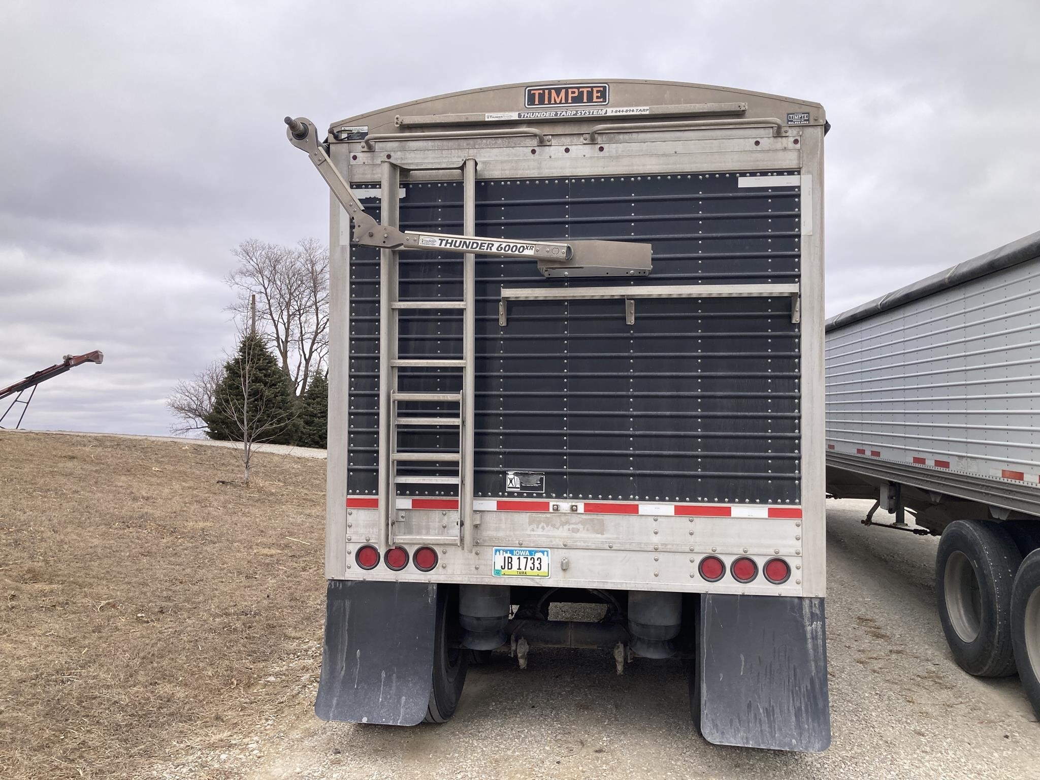 2017 Timpte Super Hopper Grain Trailer