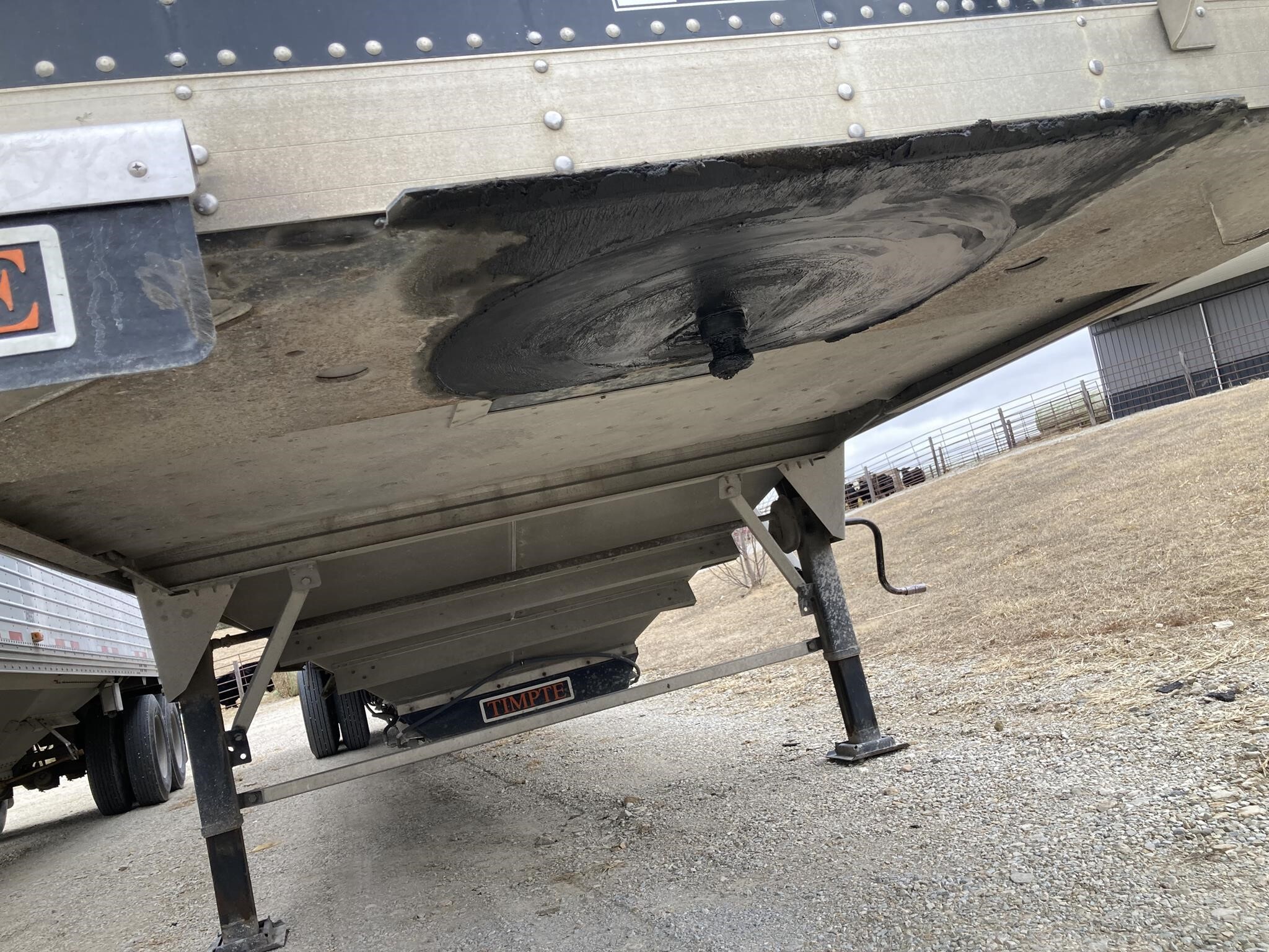 2017 Timpte Super Hopper Grain Trailer