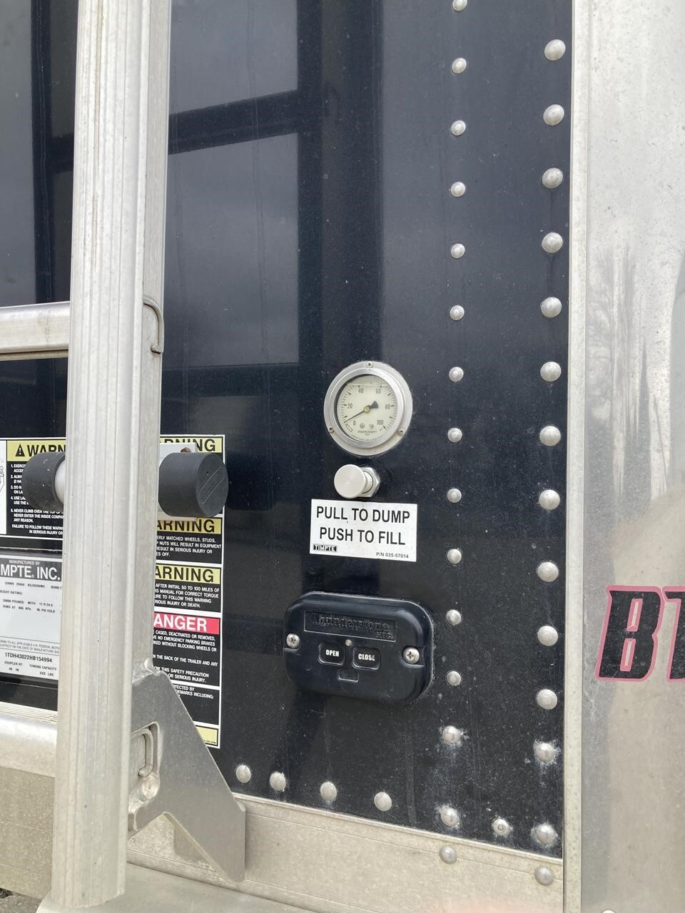 2017 Timpte Super Hopper Grain Trailer