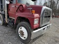 1995 Ford LT9000 Semi Trucks/Trailer