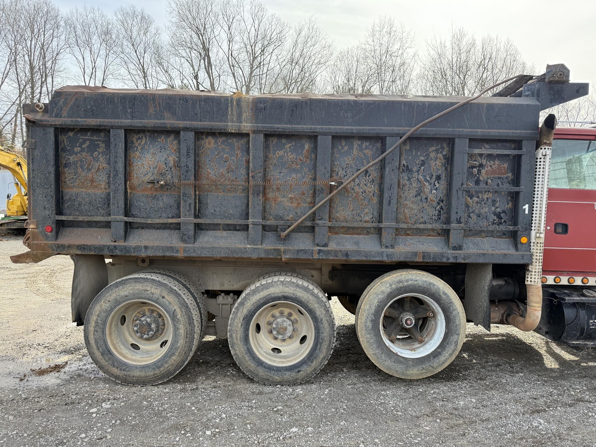 1995 Ford LT9000 Semi Trucks/Trailer