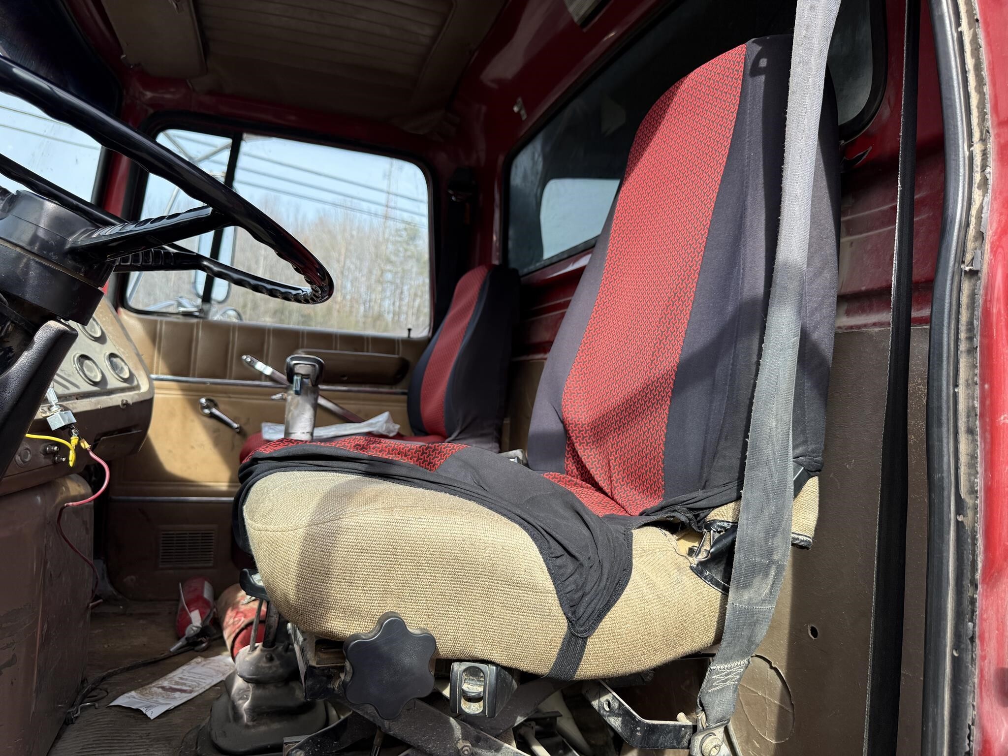 1995 Ford LT9000 Semi Trucks/Trailer