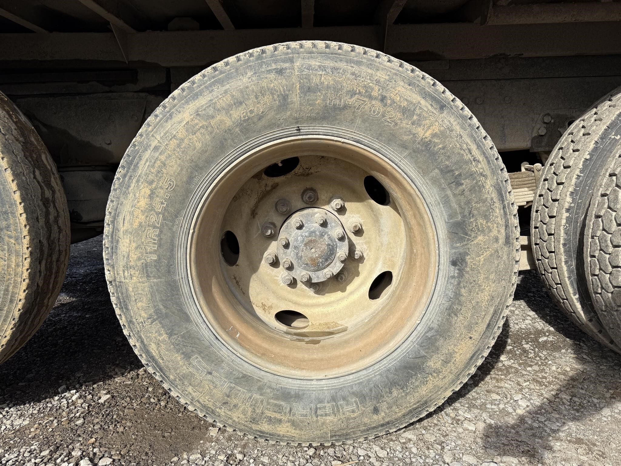 1995 Ford LT9000 Semi Trucks/Trailer