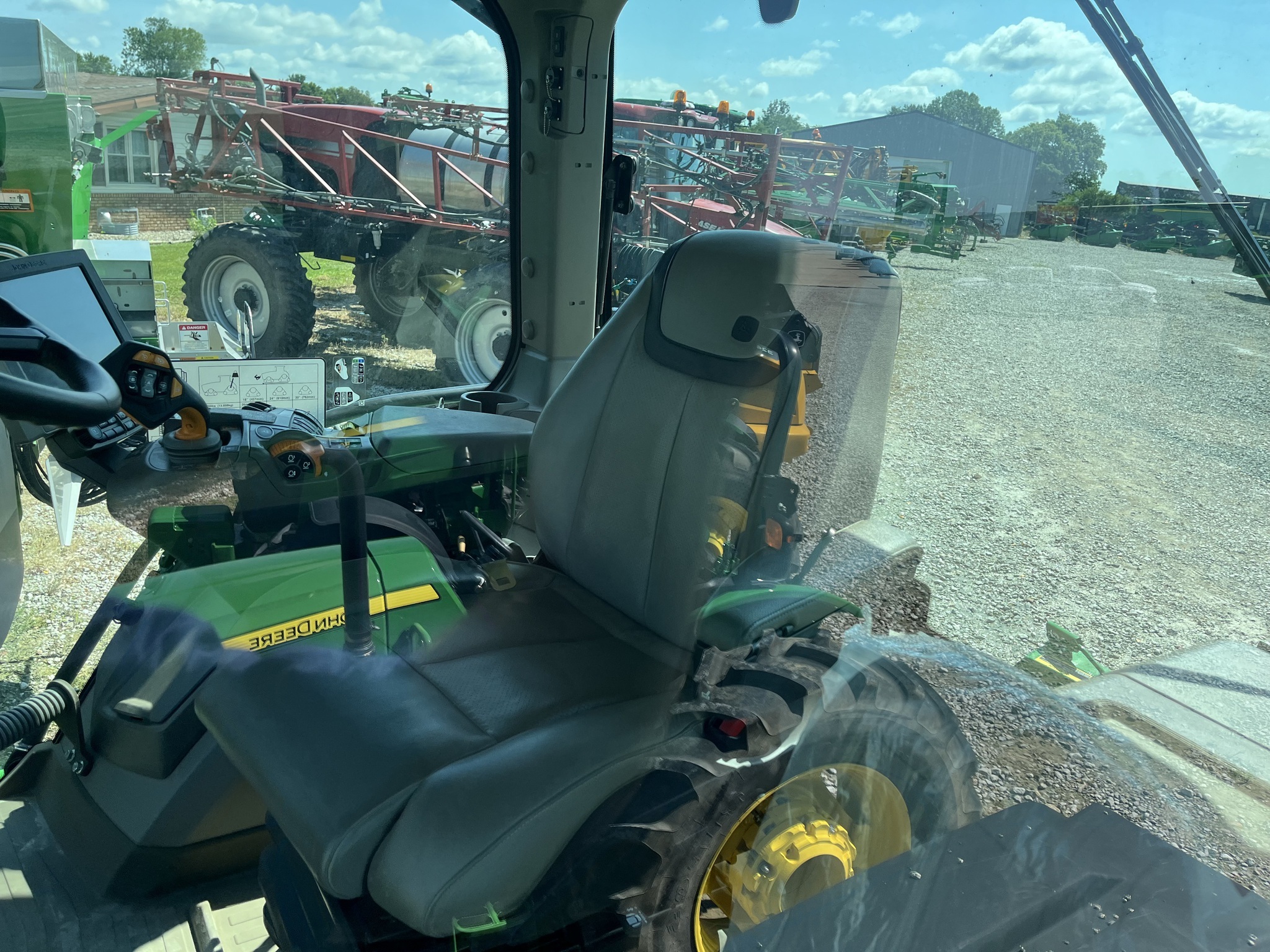 2021 John Deere 8RX 370 Tractor
