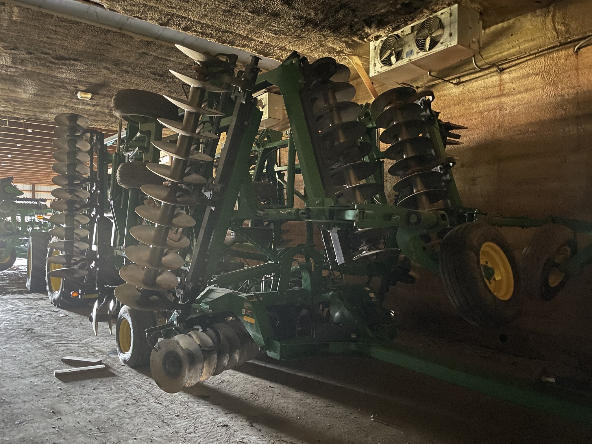 2017 John Deere 2623 Disk