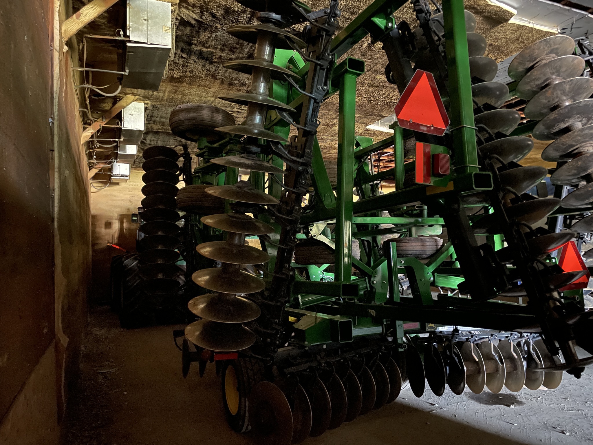 2017 John Deere 2623 Disk