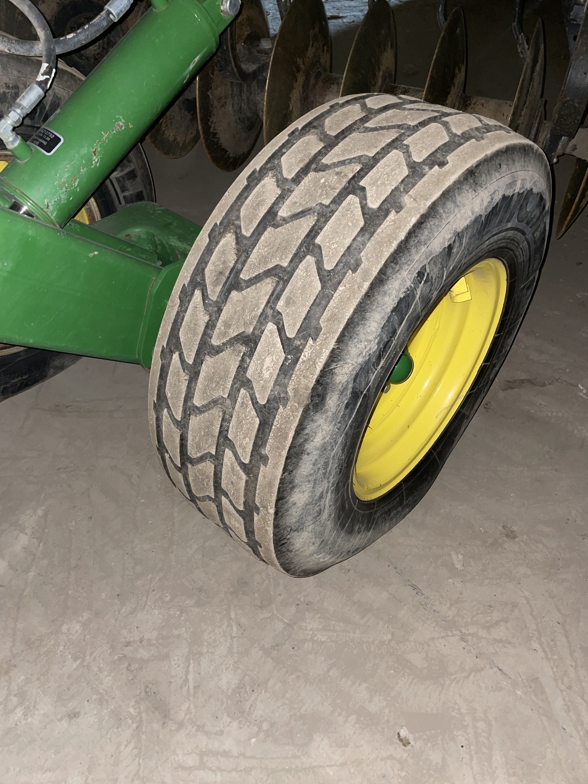 2017 John Deere 2623 Disk