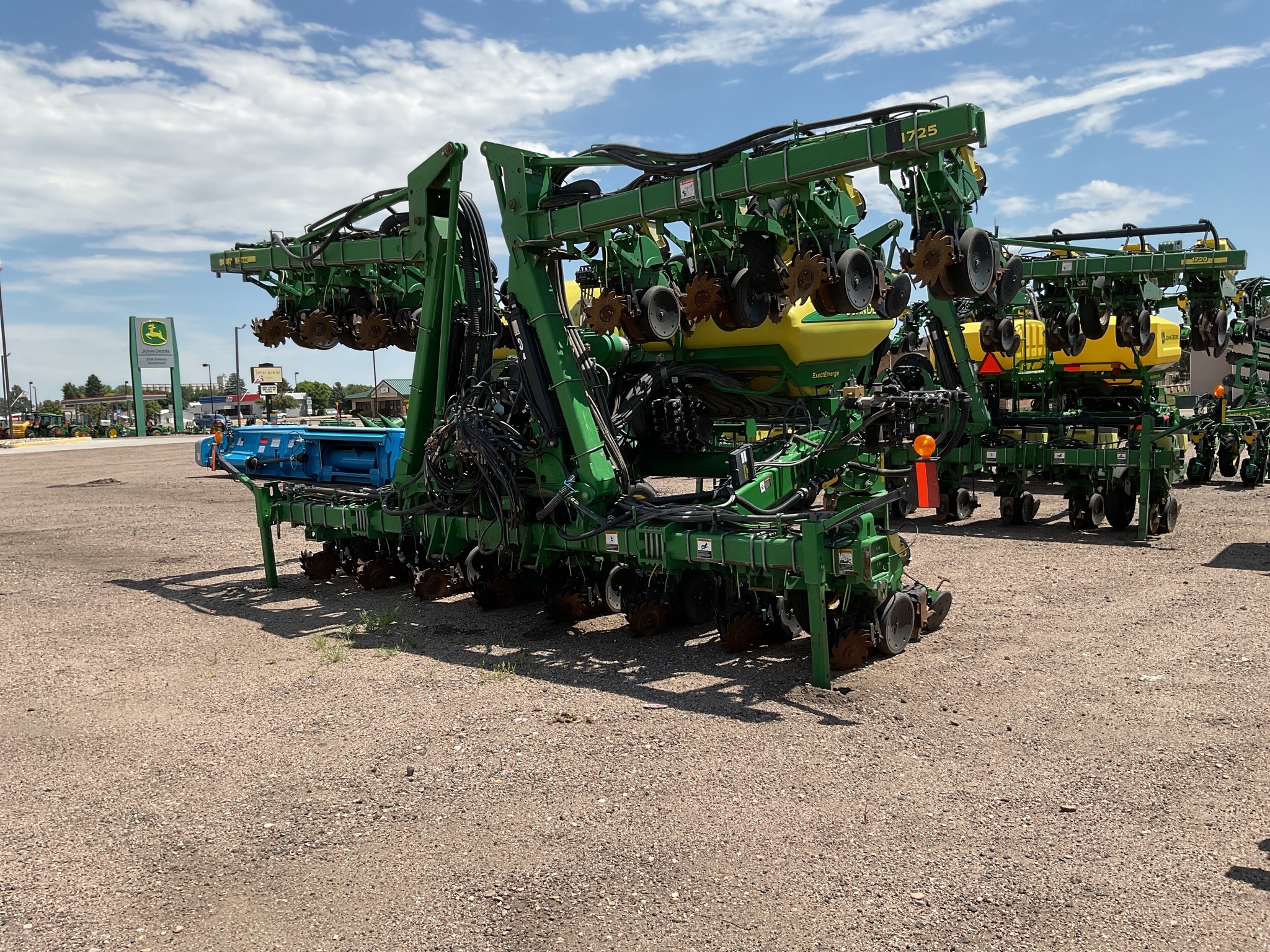 2016 John Deere 1725 CCS Planter