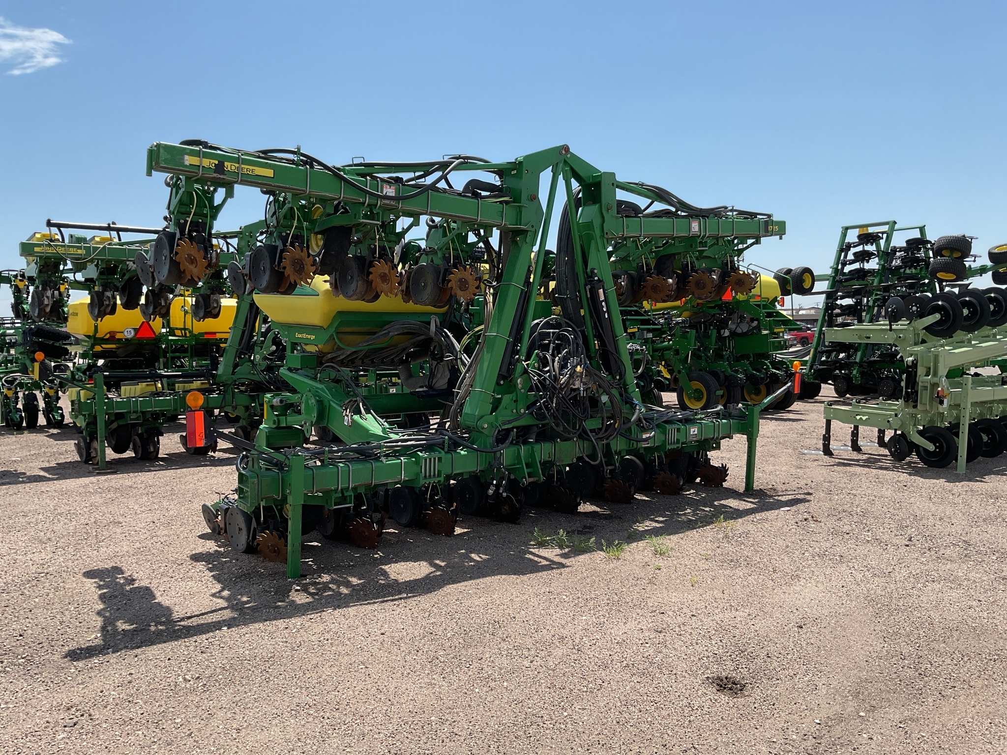2016 John Deere 1725 CCS Planter