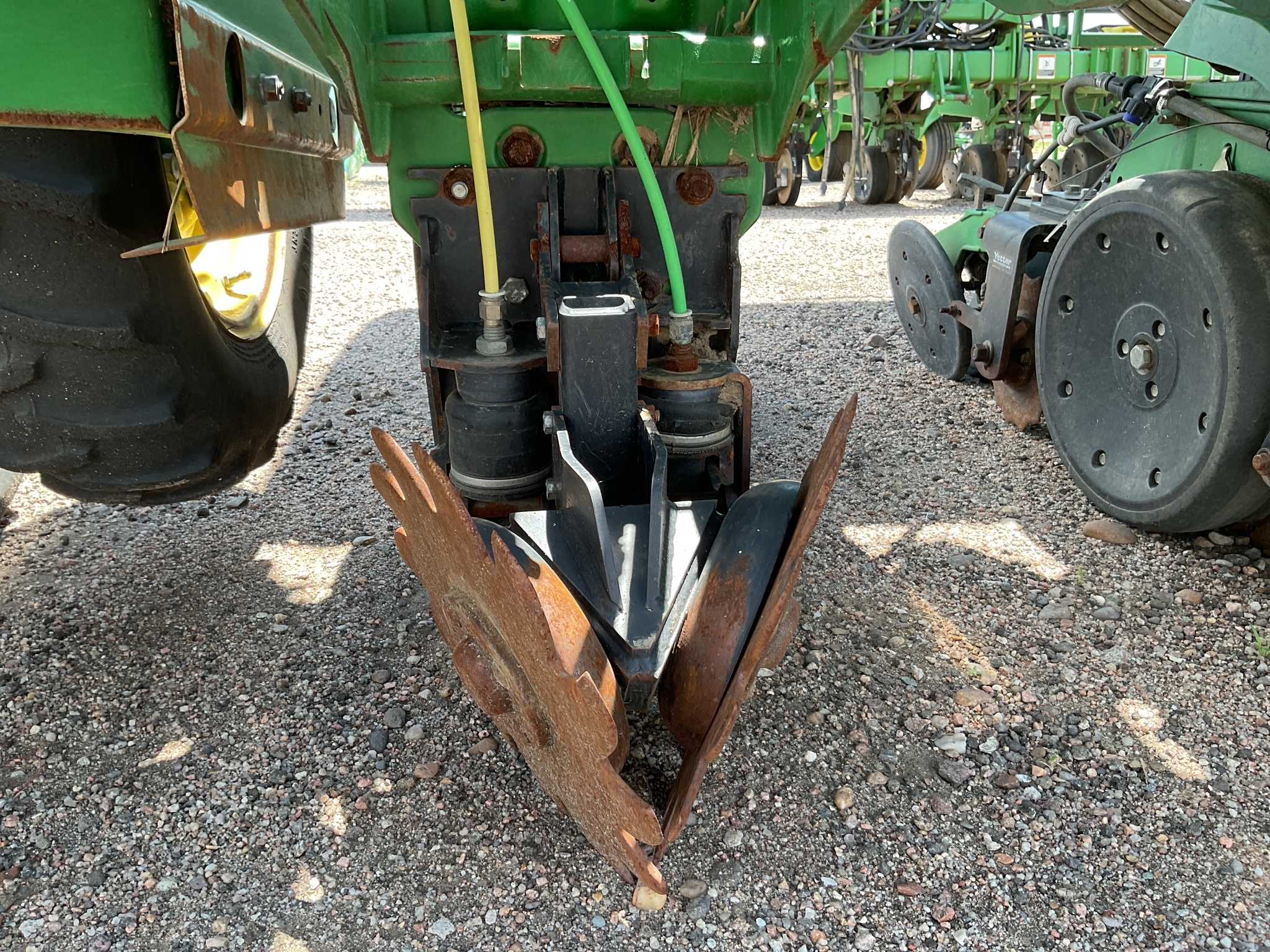 2016 John Deere 1725 CCS Planter