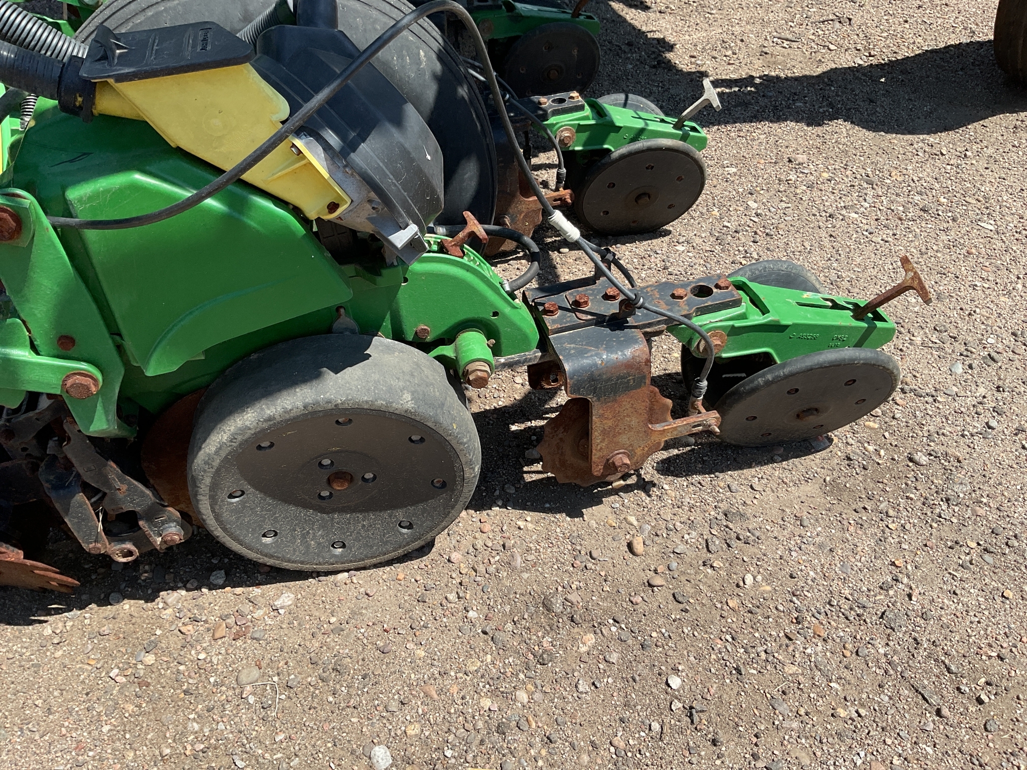 2016 John Deere 1725 CCS Planter