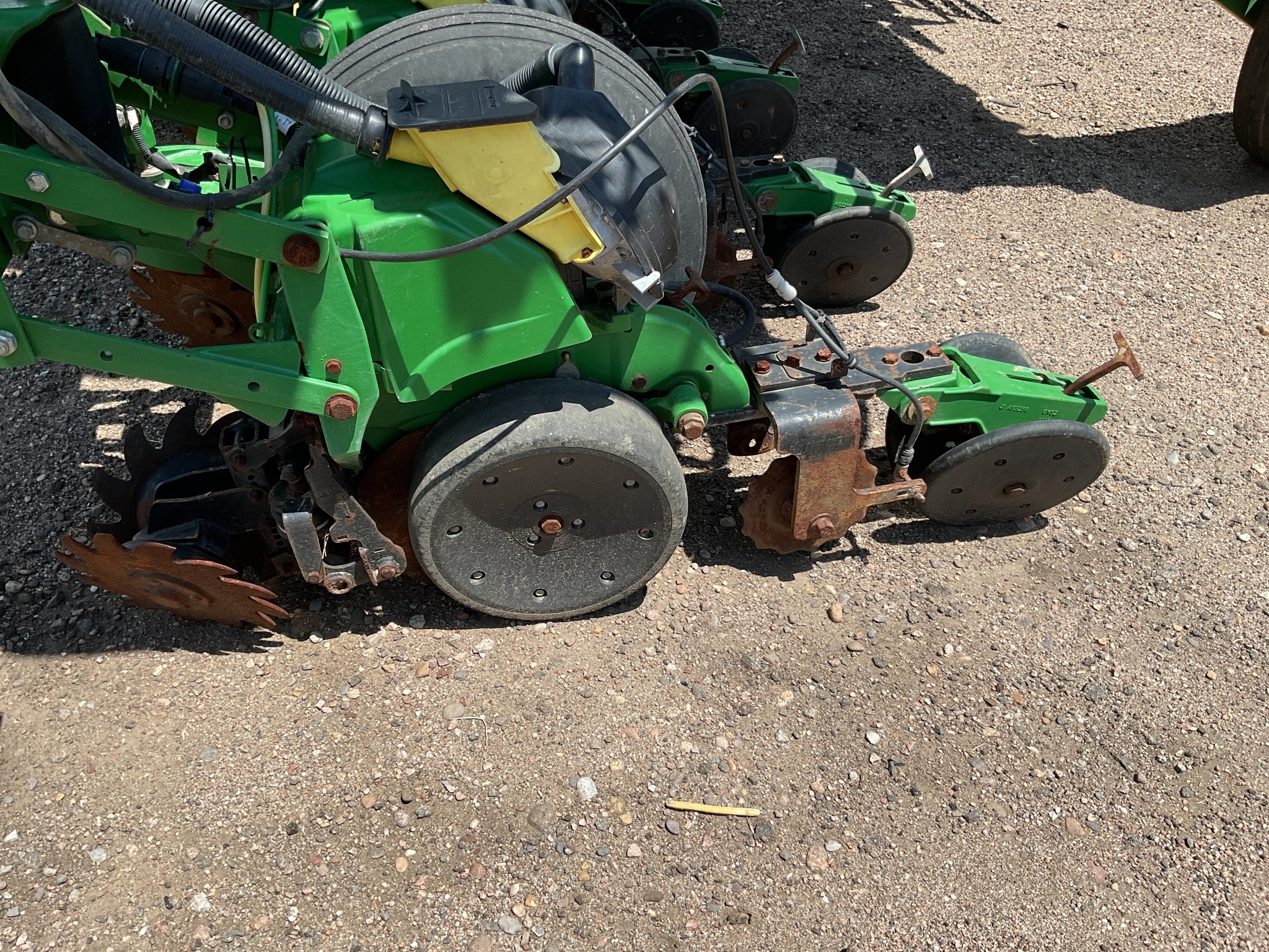 2016 John Deere 1725 CCS Planter