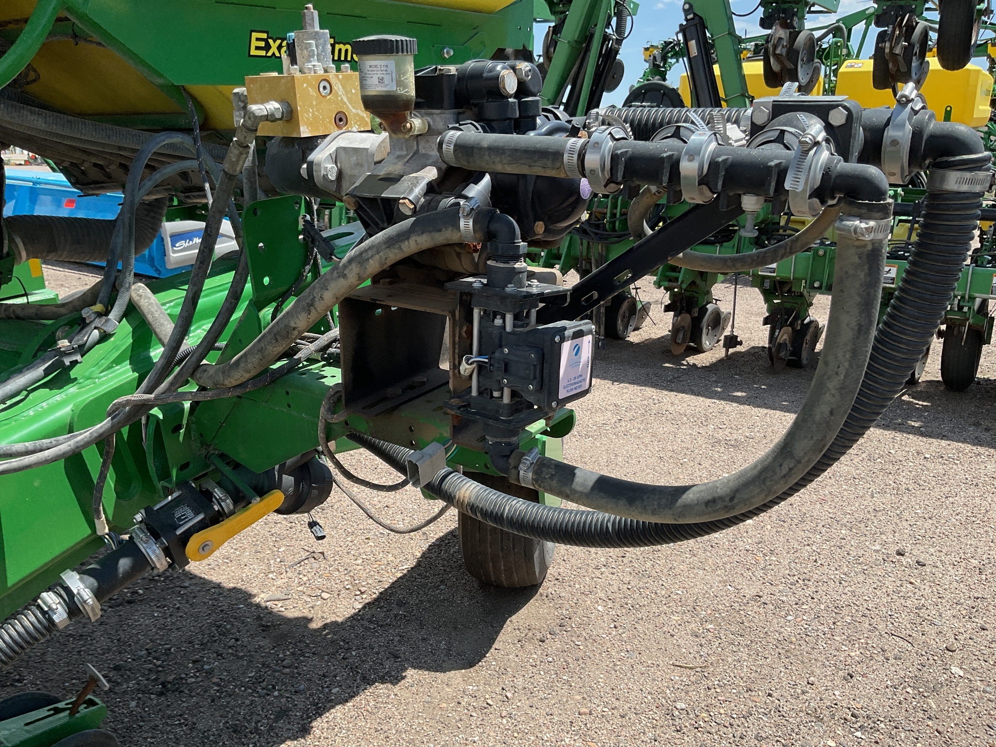 2016 John Deere 1725 CCS Planter