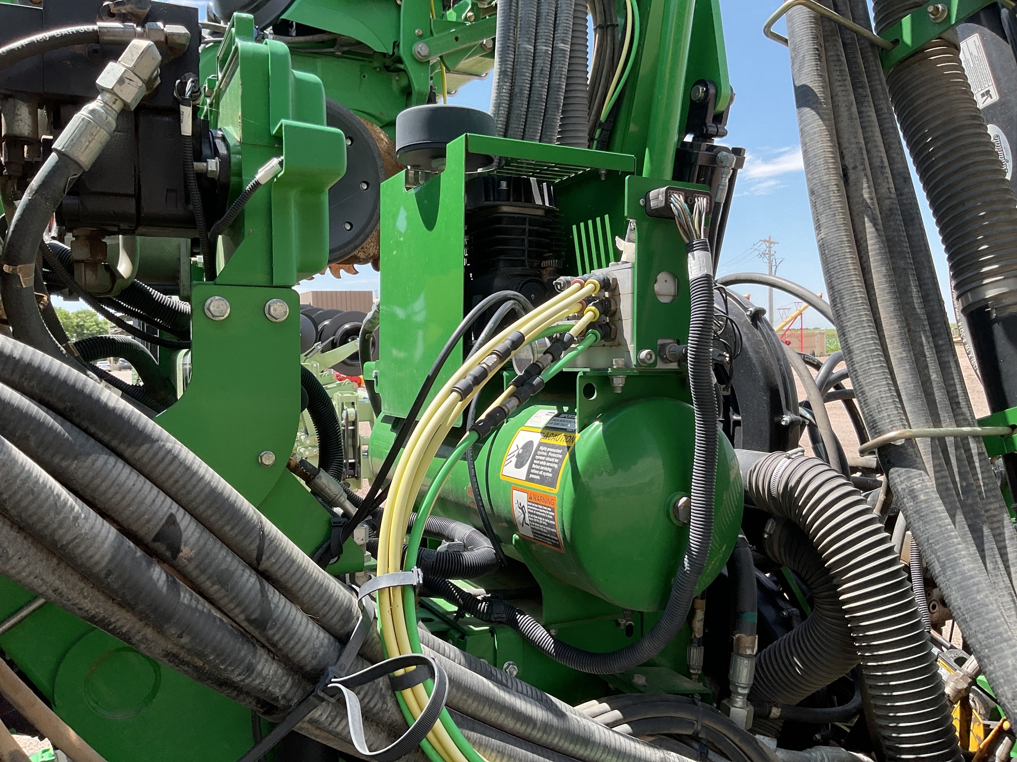 2016 John Deere 1725 CCS Planter