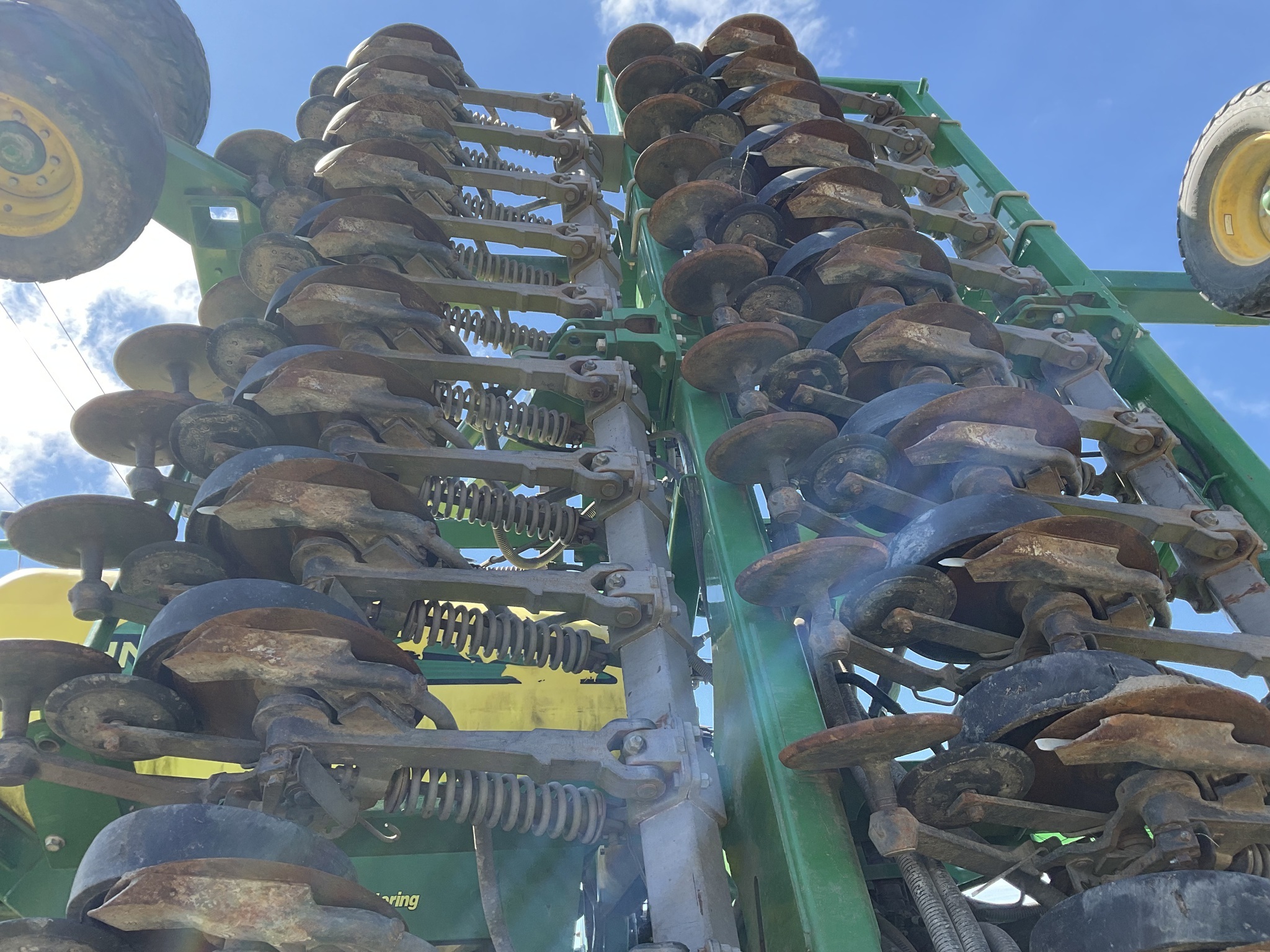 2012 John Deere 1990 Air Seeder