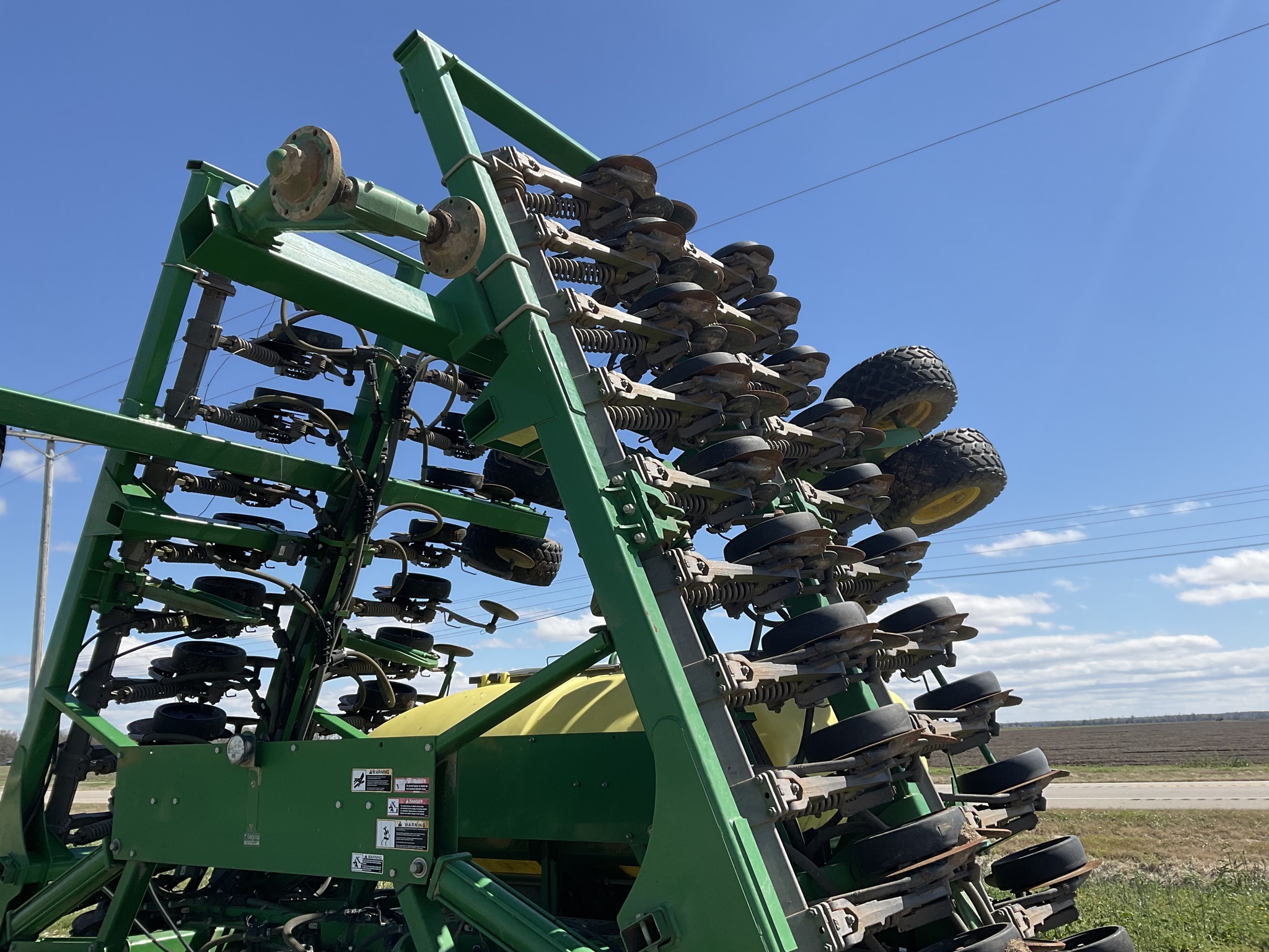 2012 John Deere 1990 Air Seeder