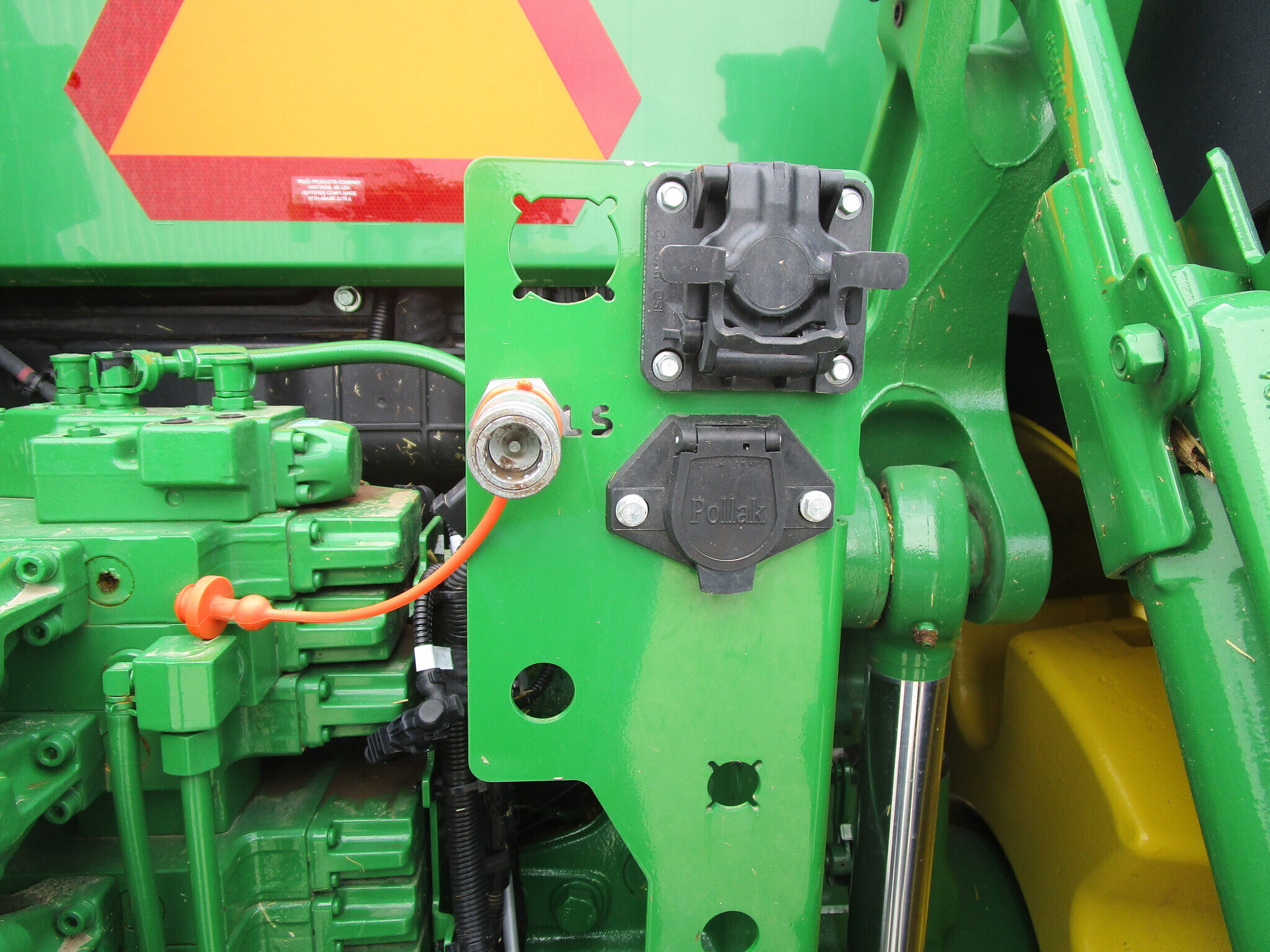 2021 John Deere 8R 280 Tractor