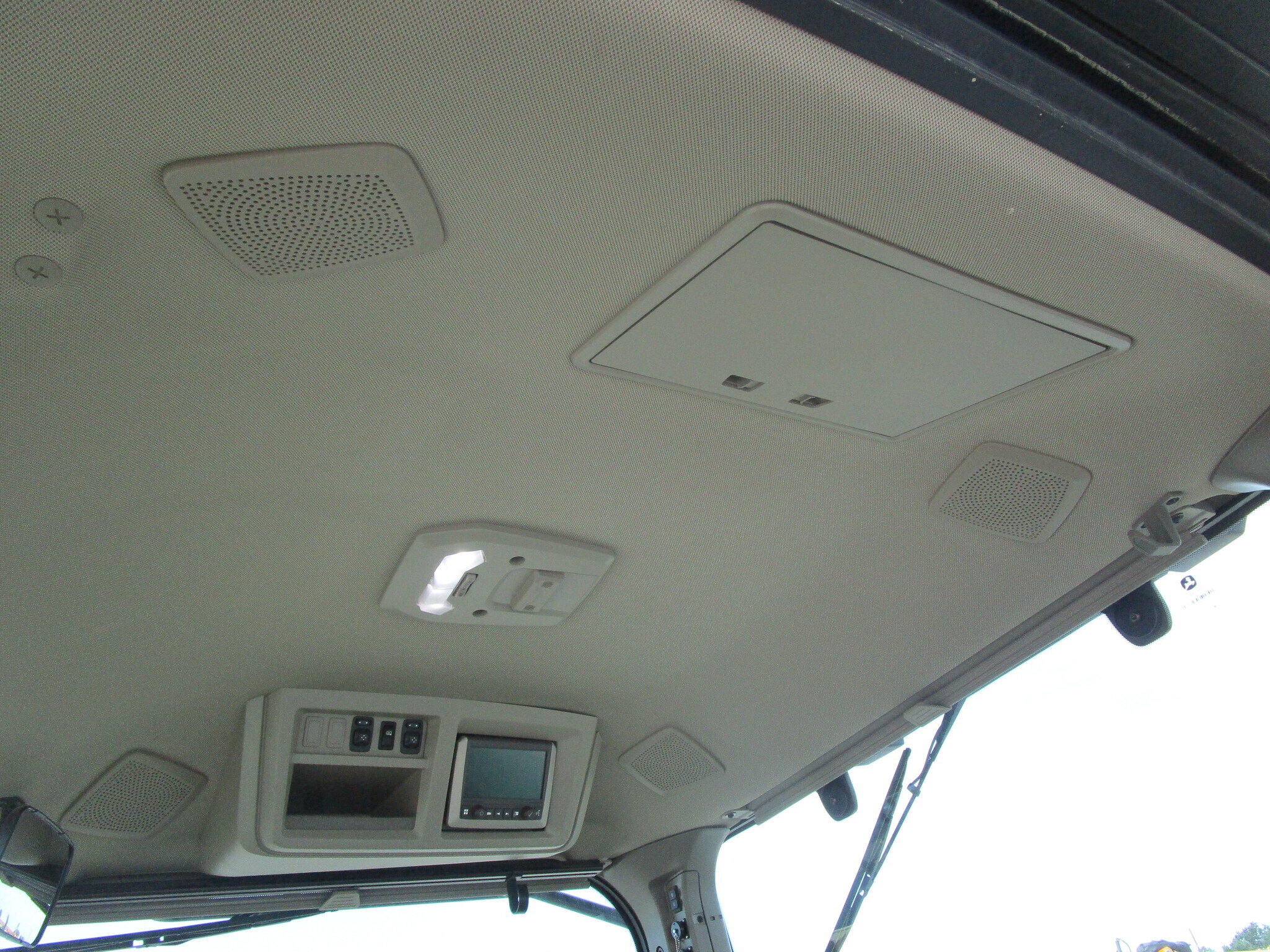 2021 John Deere 8R 280 Tractor