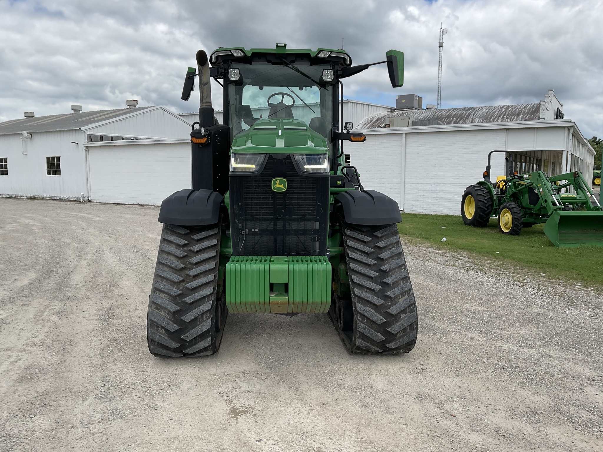 2022 John Deere 8RX 340 Tractor