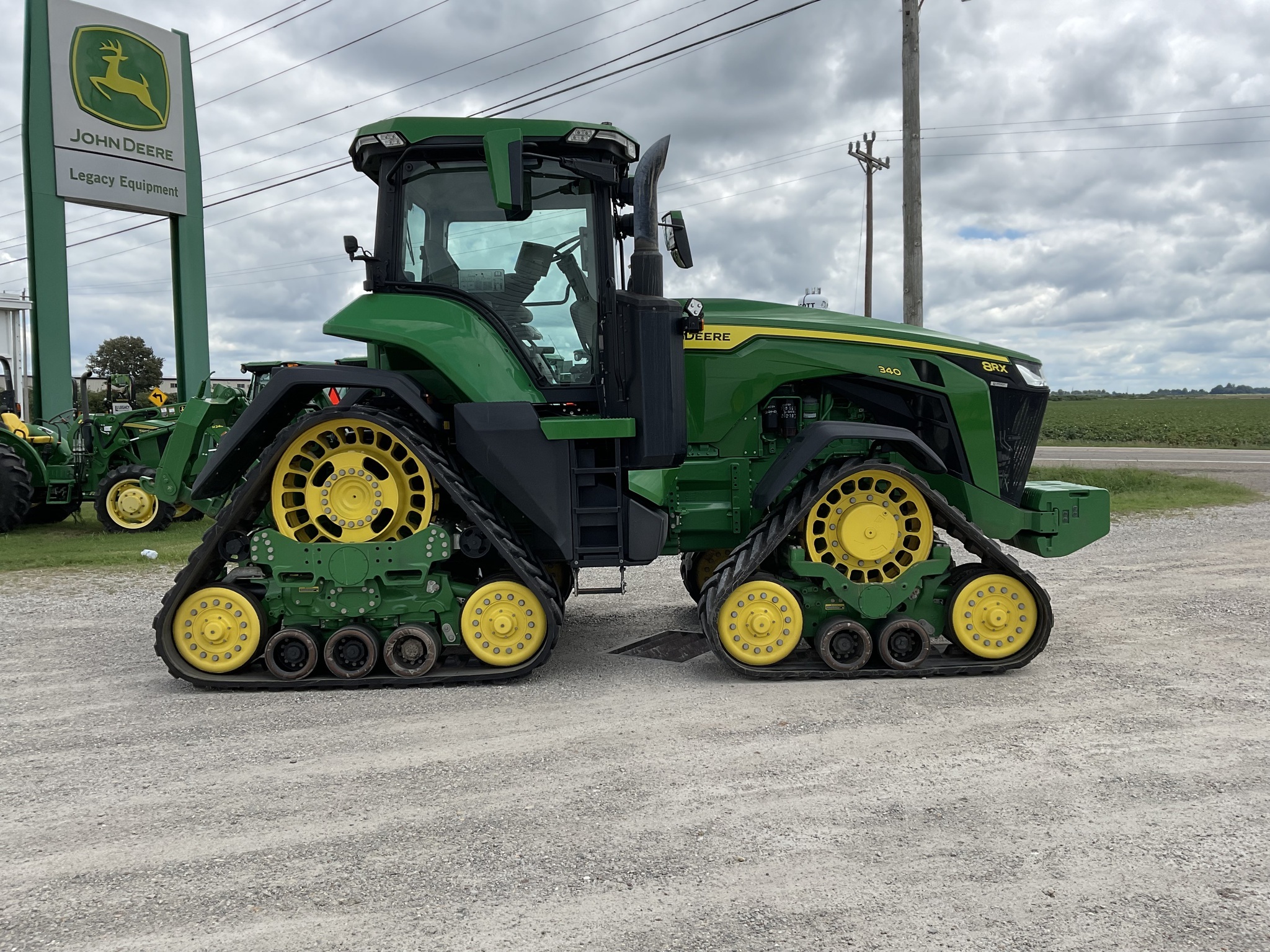 2022 John Deere 8RX 340 Tractor