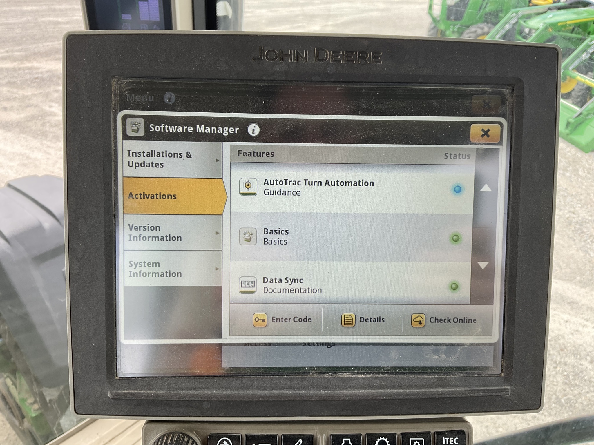 2022 John Deere 8RX 340 Tractor