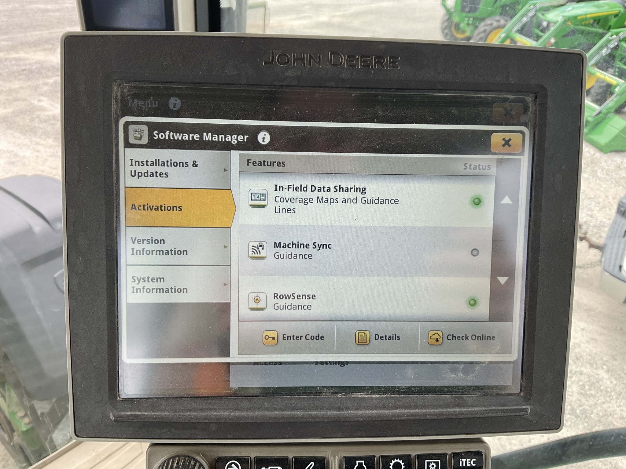2022 John Deere 8RX 340 Tractor