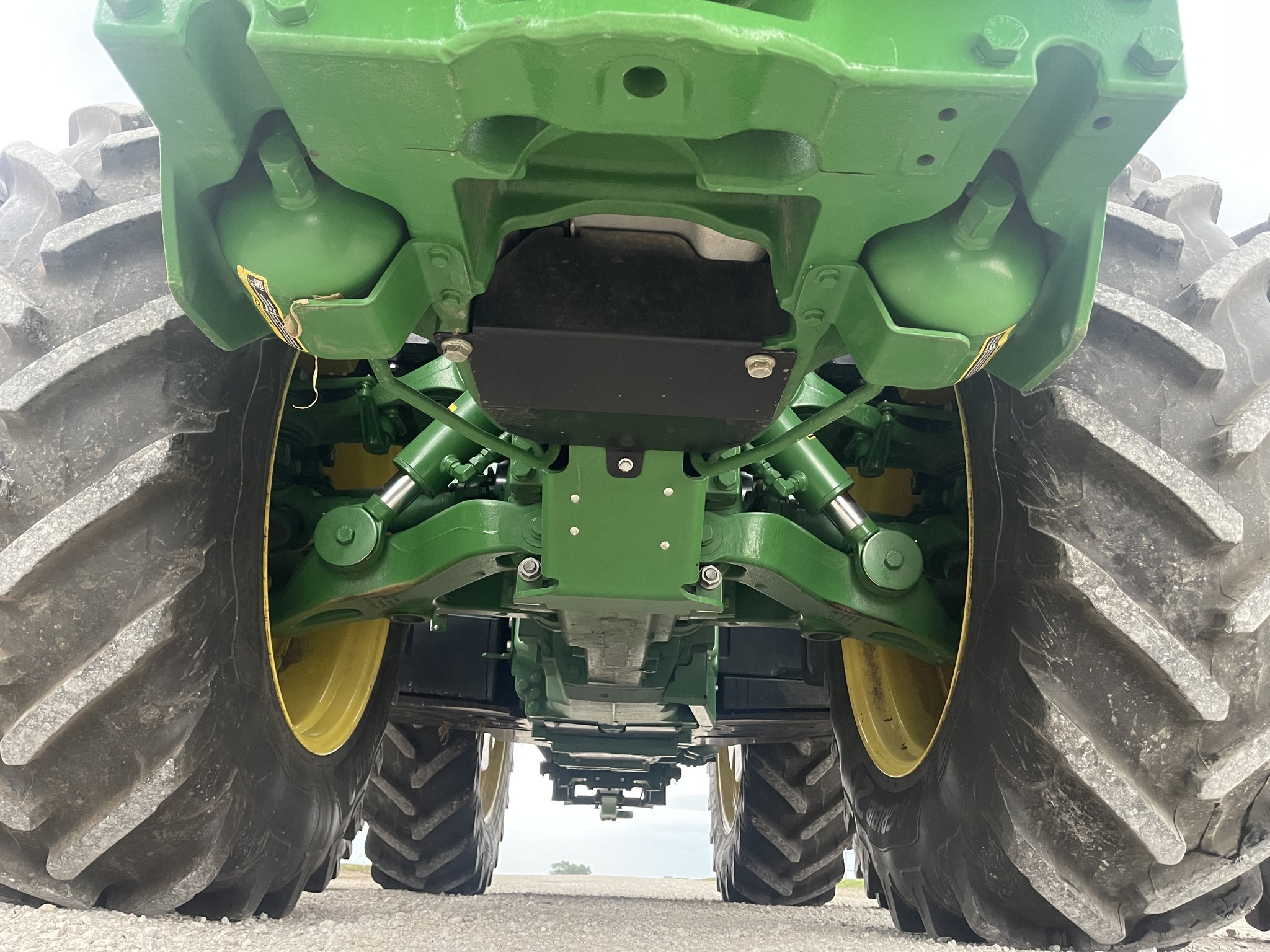 2023 John Deere 8R 370 Tractor