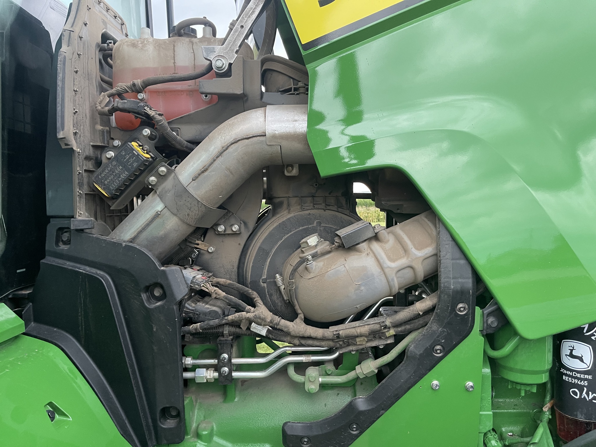 2023 John Deere 8R 370 Tractor