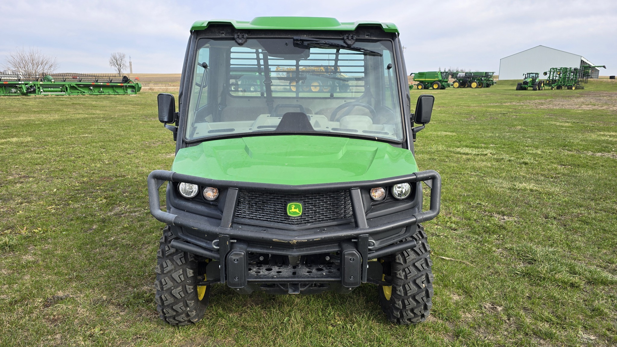 2021 John Deere XUV835R ATVs and Utility Vehicle