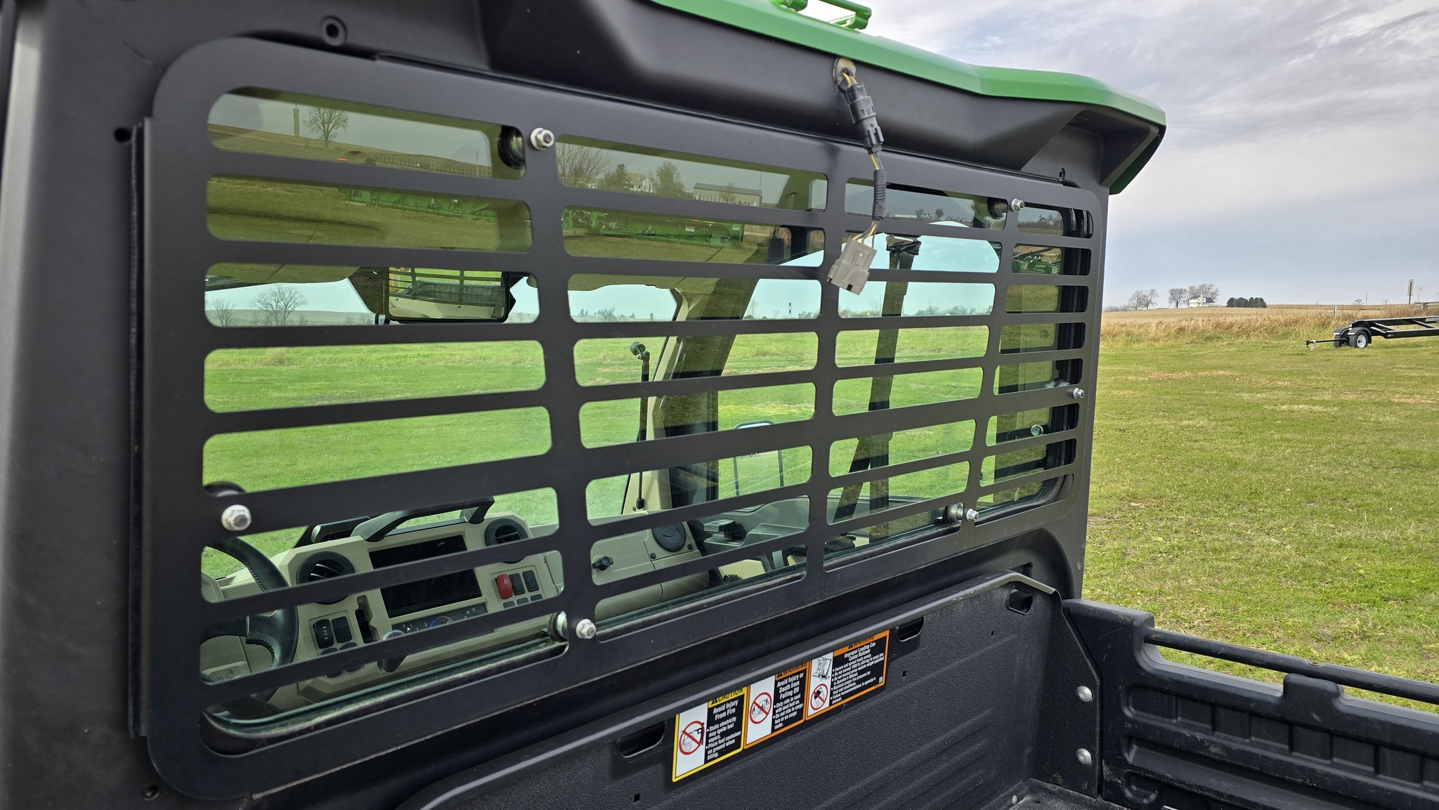 2021 John Deere XUV835R ATVs and Utility Vehicle