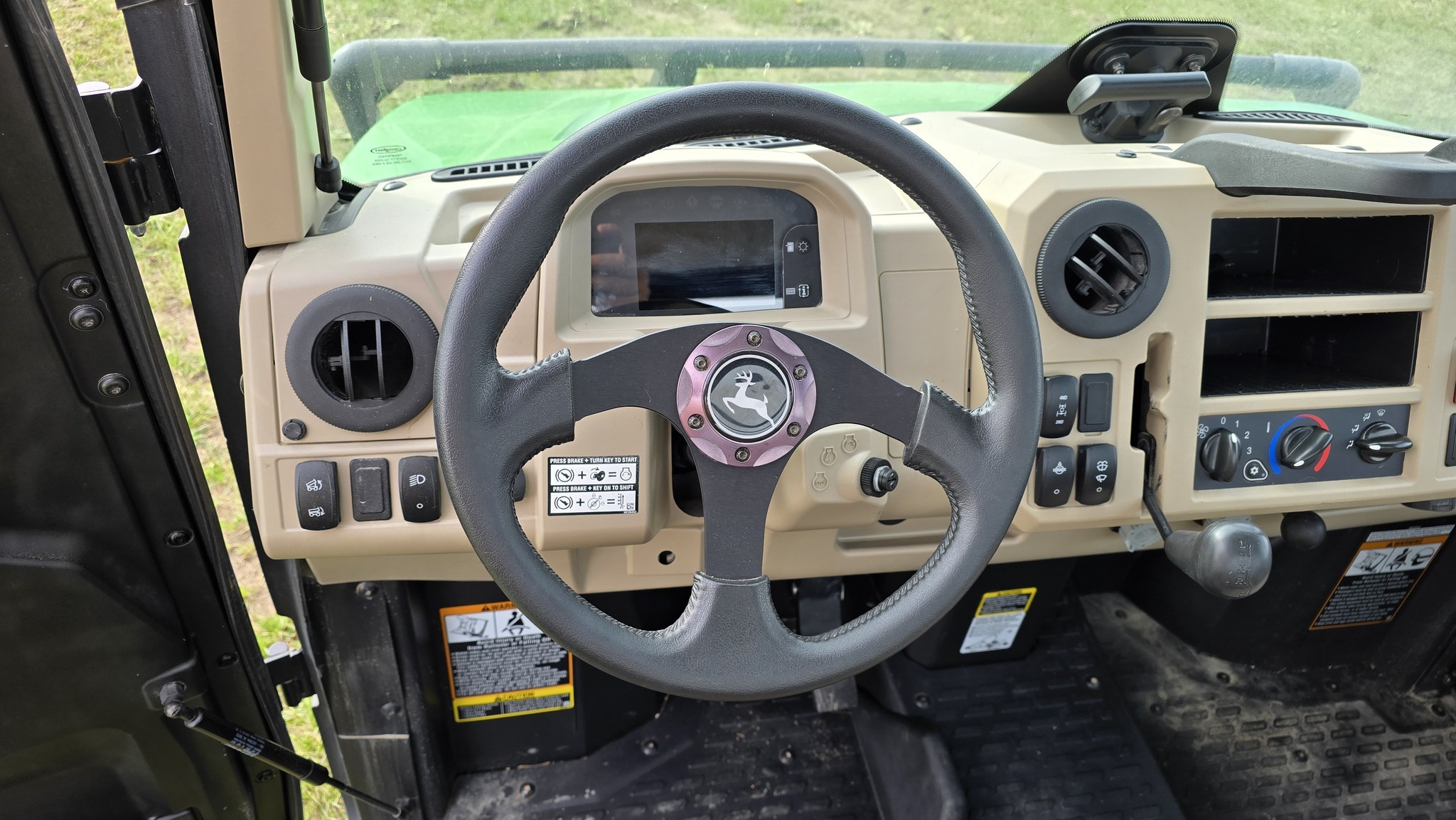 2021 John Deere XUV835R ATVs and Utility Vehicle