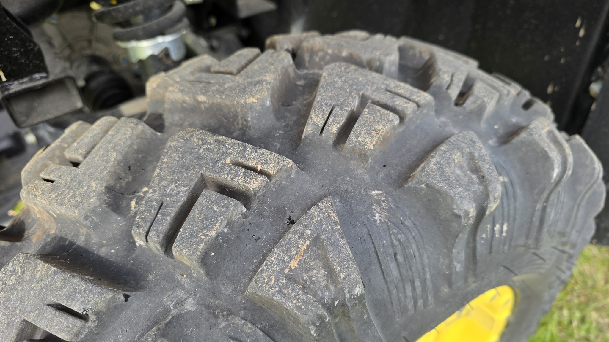 2021 John Deere XUV835R ATVs and Utility Vehicle