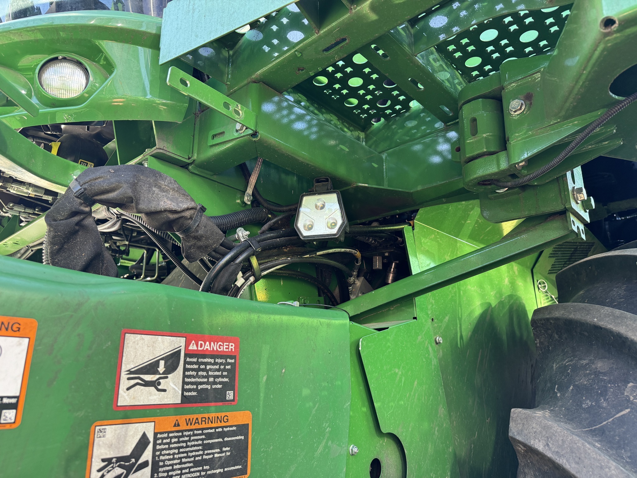 2023 John Deere S790 Combine