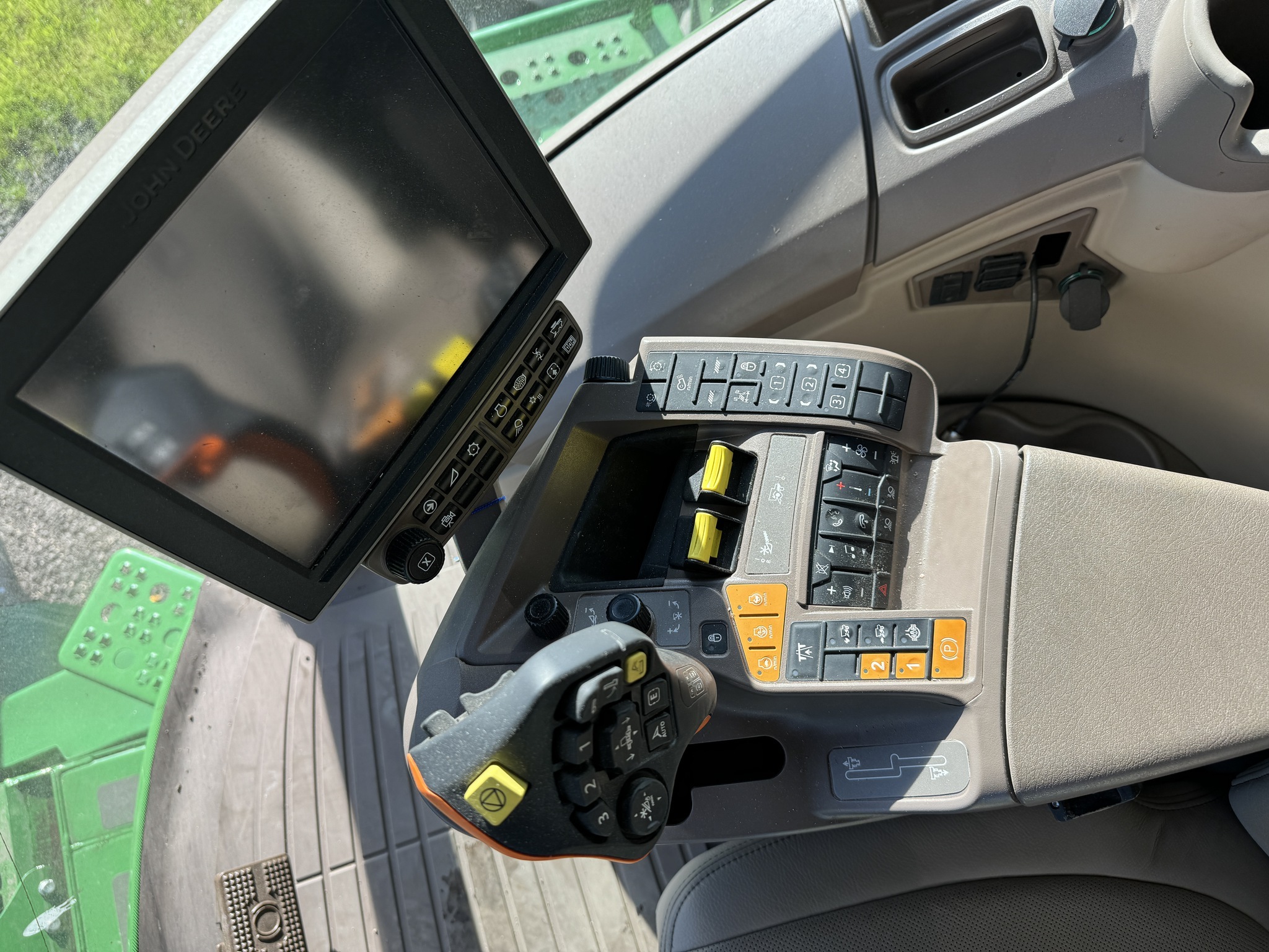 2023 John Deere S790 Combine