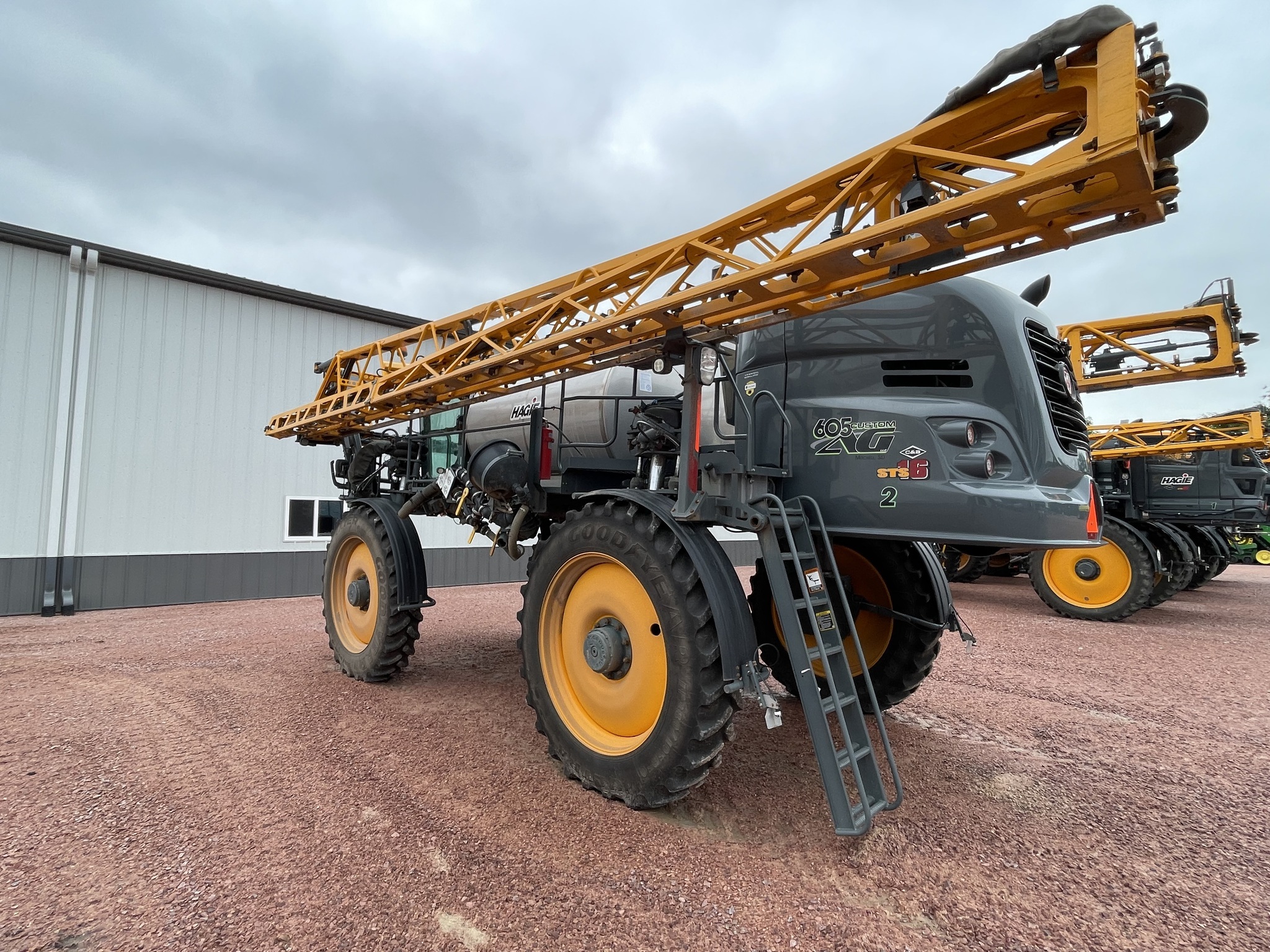 2021 Hagie STS16 Self-Propelled Sprayer