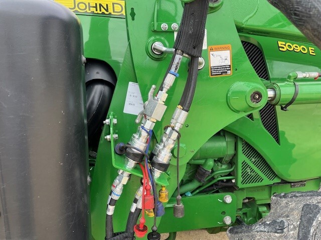 2022 John Deere 5090E Tractor