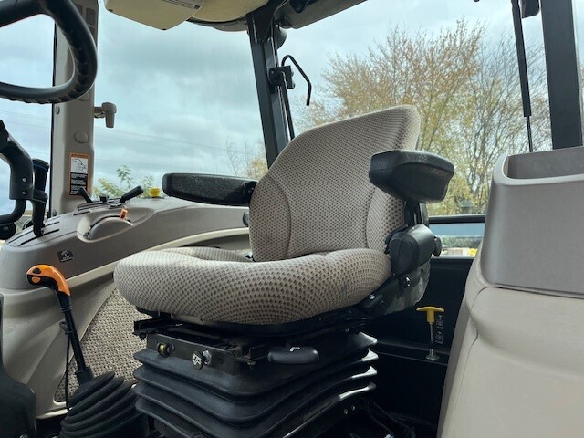 2022 John Deere 5090E Tractor