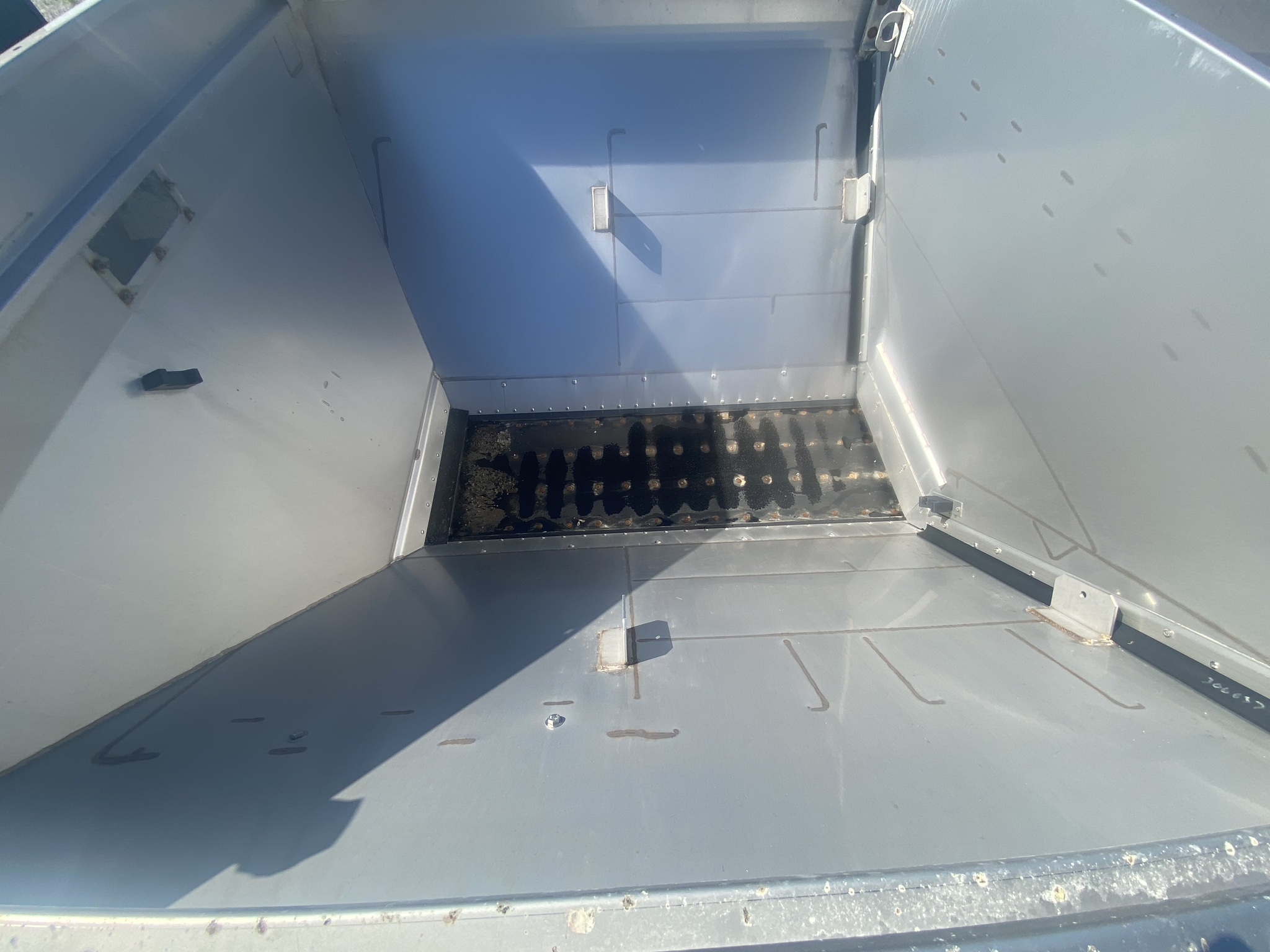 2023 John Deere 800R Self-Propelled Fertilizer Spreader