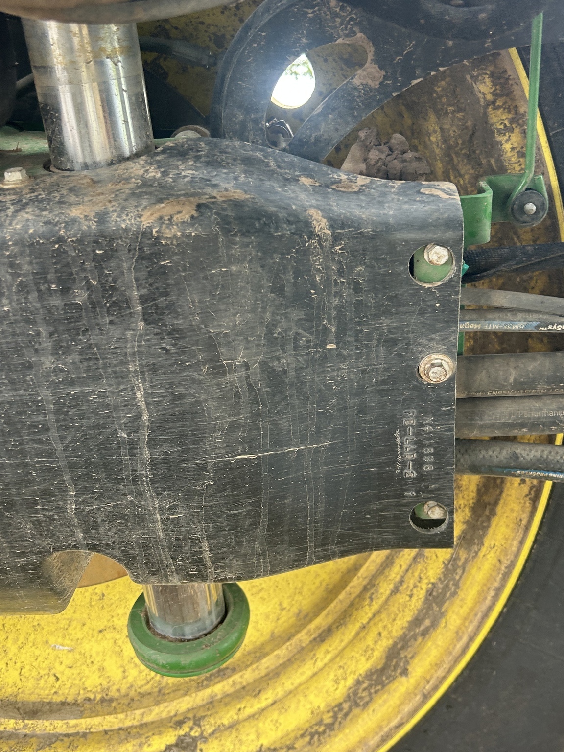 2017 John Deere R4030 Self-Propelled Sprayer