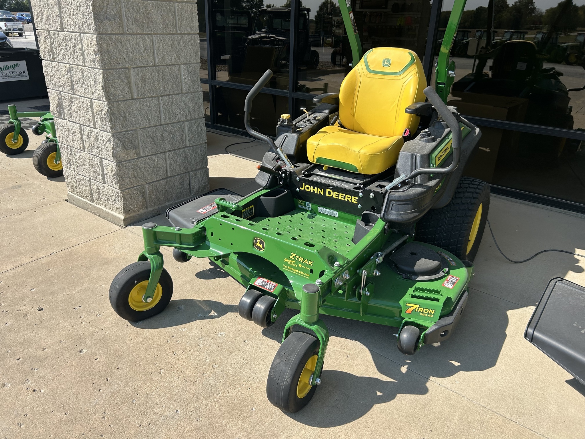 2023 John Deere Z915E Lawn Mower