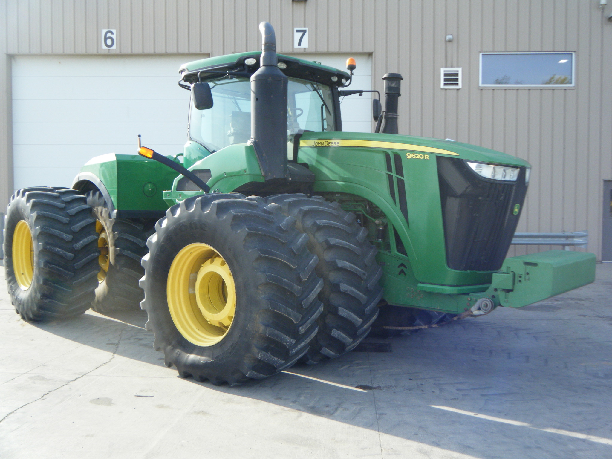 2016 John Deere 9620R Tractor