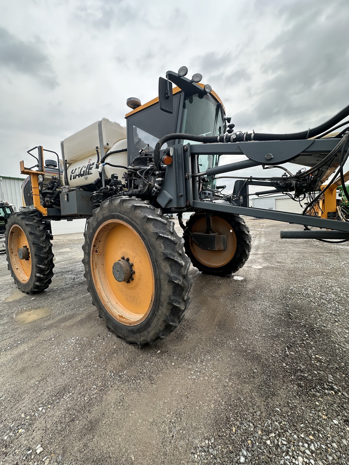 2008 Hagie STS10 Self-Propelled Sprayer