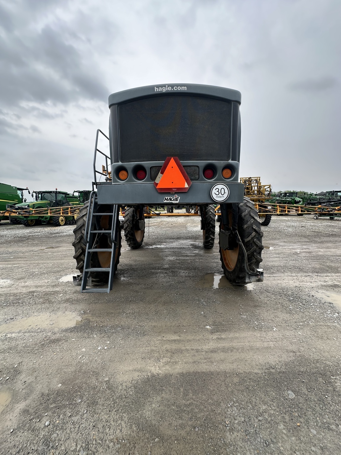 2008 Hagie STS10 Self-Propelled Sprayer