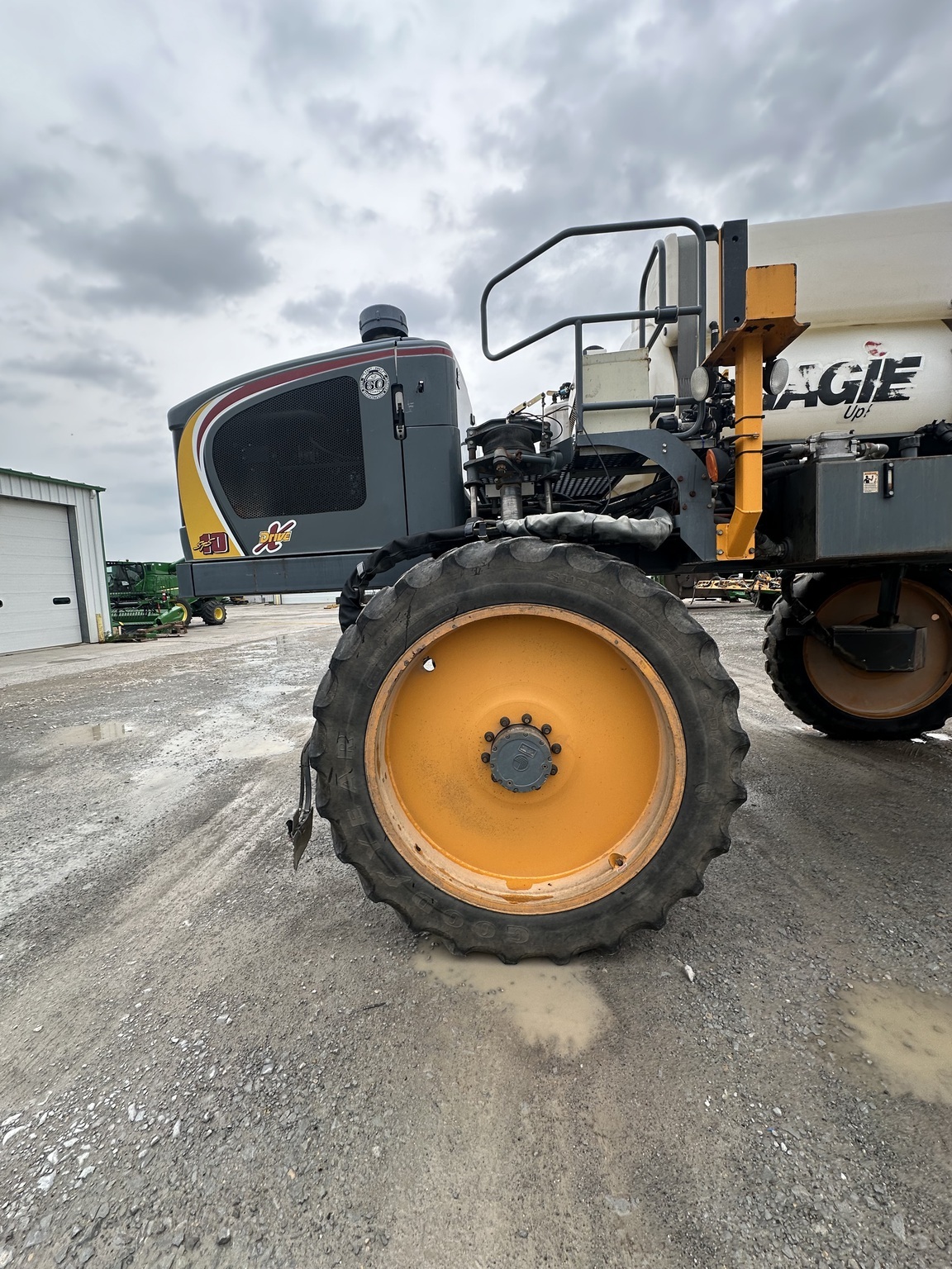 2008 Hagie STS10 Self-Propelled Sprayer