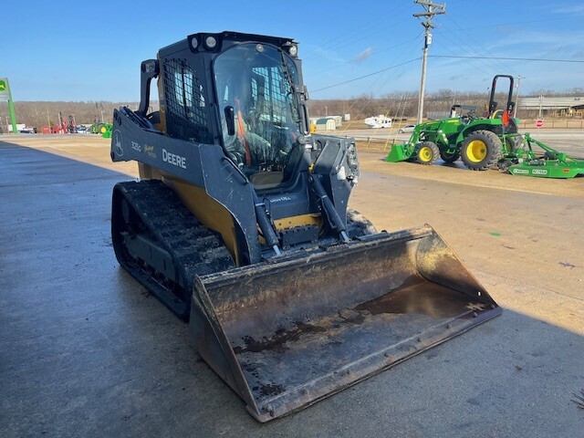 2023 Deere 325G Skid Steer